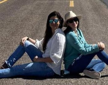 As brasileiras Kátyna Baía, 44 anos, e Jeanne Paolini, 40 anos. Foto — ©Reprodução / Redes Sociais.