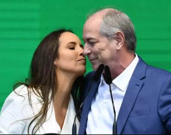 Ciro Gomes (PDT) e sua esposa. Foto — ©  EVARISTO SA/ AFP.
