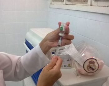 campanha-nacional-contra-influenza-e-lancada-em-natal-em-74-salas-de-vacinas-1--696x391
