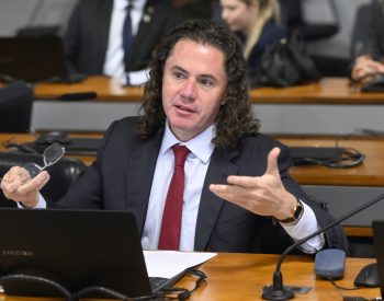Veneziano, candidato a senador pela Paraíba, declara patrimônio de R$ 1 milhão ao TSE — Foto: Carlos Moura/Agência Senado