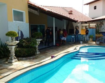 Irmãos foram presos em casa localizada em condomínio de luxo em João Pessoa (Foto: Lucas Sá/DDF João Pessoa).