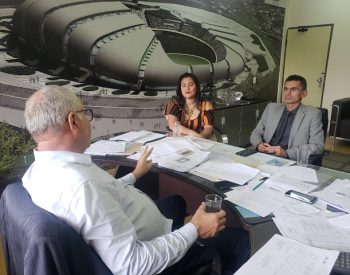 cff393b0-1d9d-4aa8-abe1-bc98f8b3b8b4