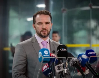 dario-durigan-2200326-900x615