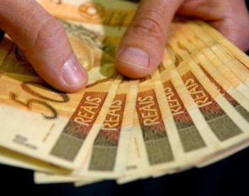 dinheiro-salario-13o-salario-1-768x489-1