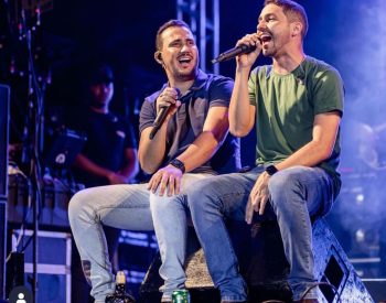 Iguinho e Lulinha durante show — Foto: Arquivo Pessoal