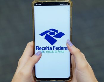 Imposto de Renda: prazo termina na sexta-feira (29) — Foto: g1