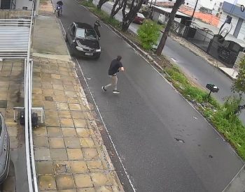 Empresário que disputou prefeitura de Bayeux, na PB, é morto a tiros em frente a loja de carros, em João Pessoa — Foto: Reprodução