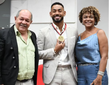 Carmelo Cunha, pai, e Luziana Cunha, mãe de Matheus Cunha — Foto: Reprodução
