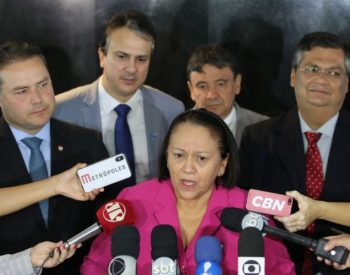 Mandatários pedem 'imediata revogação' de documento assinado por Bolsonaro há 2 semanas; argumento é que regras facilitam desvio de armas para o crime. ( Foto: Fabio Rodrigues Pozzebom / Agência Brasil )