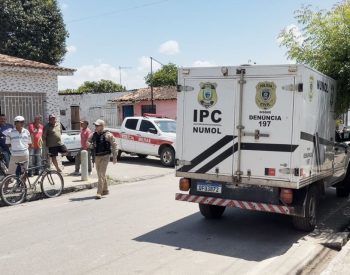 Instituto de Polícia Científica esteve no local do crime para realizar perícia, em Pedras de Fogo — Foto: Flávio Fernandes/TV Cabo Branco