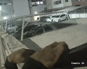 Homem é preso por tentar invadir condomínio em João Pessoa; VÍDEO — Foto: Guarda Civil Municipal de João Pessoa