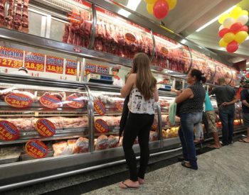 Empresas do setor de alimentos foram as que mais perderam valor de mercado na Bolsa com a greve dos caminhoneiros depois do setor de petróleo. ( Foto: Alex Silva / Estadão )