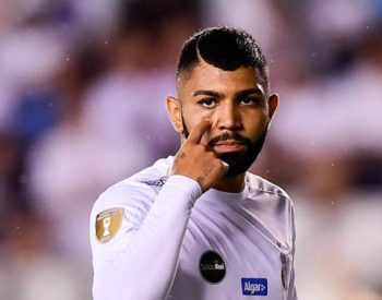 O artilheiro do Brasileirão está perto de ser emprestado ao Rubro-Negro. ( Foto: Fernando Dantas/ Gazeta Press )