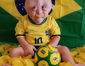 Família paraibana viraliza ao mostrar rotina com filho que nasceu com múltiplas malformações — Foto: Arquivo Pessoal / Rita de Cássia