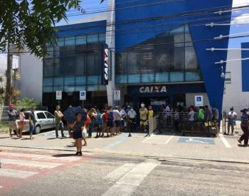 Todas as agências da Caixa vão abrir 2 horas mais cedo e funcionar das 8h às 14h. — Foto: Quezia Oliveira/Inter TV Cabugi