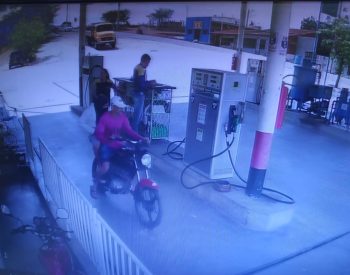 Imagens das câmeras de segurança do Posto. Foto — © Divulgação/ Whatsapp.