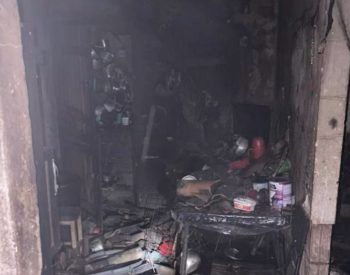 Casa onde idosa de 68 anos morava foi totalmente destruída pelo fogo, em Patos, no Sertão da Paraíba — Foto: TV Cabo Branco/Reprodução