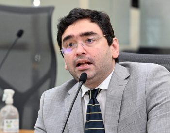 Deputado estadual Adjuto Dias – (MDB). Foto — ©Eduardo Maia.