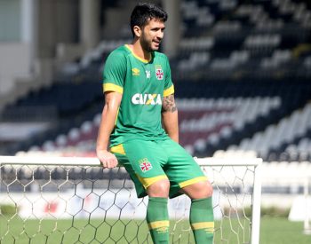 Zagueiro Luan (Foto: Paulo Fernandes/Vasco)