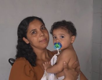 O filho de Angelice Silva, Benício, precisa da fórmula especial — Foto: Reprodução/TV Cabo Branco