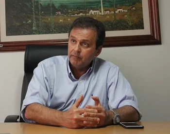 Ex-prefeito de Natal, Carlos Eduardo. Foto —©Divulgação.