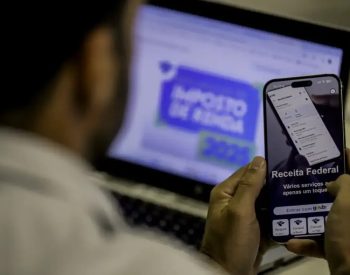 Imposto de Renda — Foto: Joédson Alves/Agência Brasil