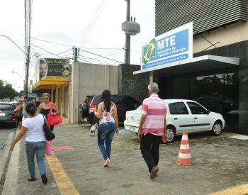 Fachada do Ministério do Trabalho em Natal.