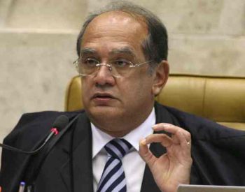 Ministro da Corte quer adoção de 'providências urgentes' para apurar iniciativa de auditores fiscais que o investigaram. ( Foto: © Reuters )