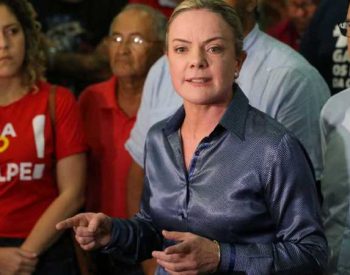 Gleisi Hoffmann. ( Foto: © REUTERS/Paulo Whitaker )