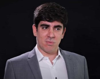 Humorista Marcelo Adnet. ( Foto: © Divulgação / TV Globo )