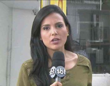 Márcia Dantas acabou sendo surpreendida durante um link ao vivo no SBT. ( Foto: © Reprodução / SBT )