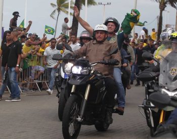 O presidente Jair Bolsonaro (PL) convocou seus apoiadores a 