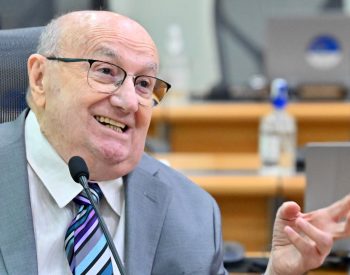 Nko2LeWOISVL8ztA3fSsTyV5HBXyXCErpw6iy8EY