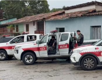 Operação apreendeu câmeras irregulares no Distrito Mecânico — Foto: Pedro Hugo Lopes/TV Cabo Branco