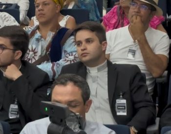 Danilo César, padre denunciado por intolerância religiosa em fala sobre Preta Gil participou do ato do MPF — Foto: Diogo Pinheiro/TV Cabo Branco