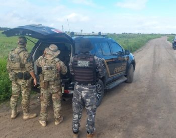 PF cumpre novo mandado de reintegração de posse no Aeroporto Castro Pinto, em João Pessoa — Foto: Reprodução / Polícia Federal