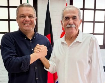 Edvaldo Neto ao lado de José Pereira. — Foto: (Reprodução / Redes sociais)