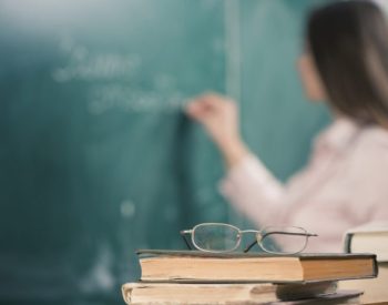 Segundo nota, tal medida é necessária para cortar despesas. — Foto: © Reprodução de Internet