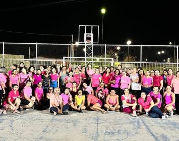 O momento contou com palestra da enfermeira responsável pela unidade, Brígida, de uma aula funcional com o educador físico, Almir, um lanche e sorteio de vários brindes. Foto — ©Reprodução / Instagram.