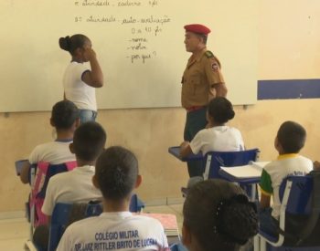 Projeto para escola cívico-militar não será implantado em escolas estaduais do RN — Foto: Reprodução/RRTV