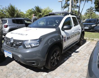 Carros blindados da polícia no RN — Foto: Sandro Menezes/governo do RN
