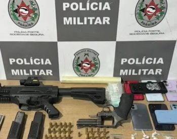 Três pessoas são presas com submetralhadora, drogas e celulares em João Pessoa — Foto: Reprodução / TV Cabo Branco