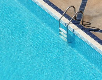 Piscina  — Foto: aopsan/Freepik