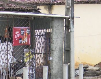 Homem é morto a tiros em bar de Campina Grande; cliente também é baleado — Foto: Reprodução / TV Cabo Branco