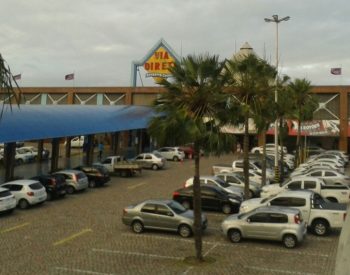 Shopping Via Direta, em Natal, vai a leilão por dívidas trabalhistas (Foto: Lucas Cortez/G1)