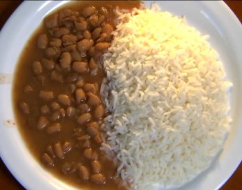 Consumo de arroz e feijão no Brasil diminui e atinge menores índices desde os anos 1960 — Foto: Jornal Nacional/ Reprodução