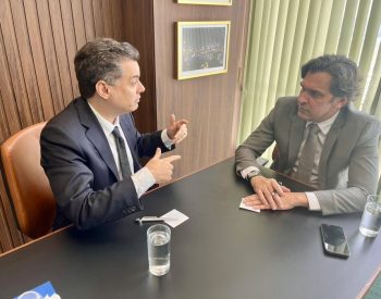 Vice-governador do Rio Grande do Norte, Walter Alves e o deputado federal Isnaldo Bulhões Jr., de Alagoas. Líder do MDB na Câmara dos Deputados. Foto — ©Assessoria.