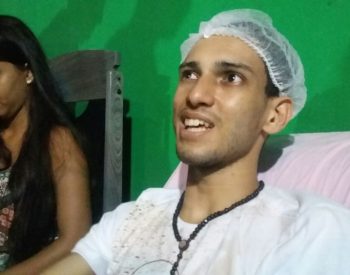 Hugo comemorou aniversário de 23 anos em casa (Foto: Sérgio Henrique Santos/Inter TV Cabugi)