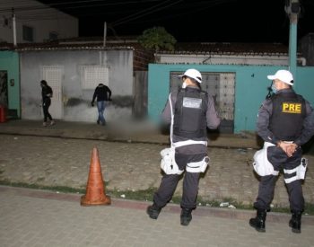 Delegacia de Homicídios investiga o caso — Foto: Marcelino Neto/O Câmera