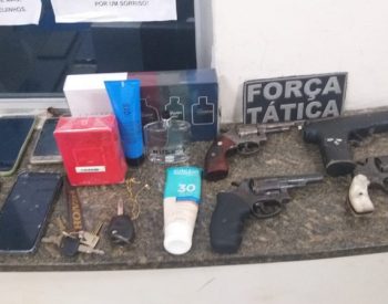 Material apreendido pelos policiais — Foto: PMRN/Divulgação